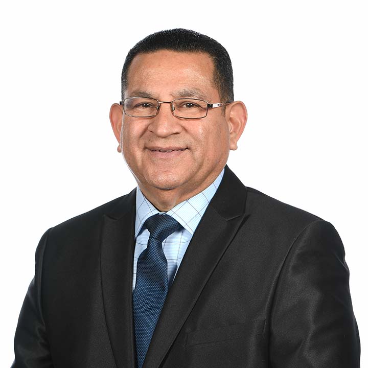 Dr. Luis Parada
