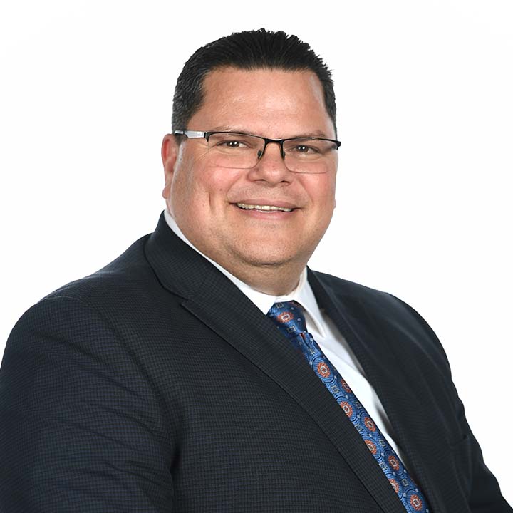 Luis Montaño